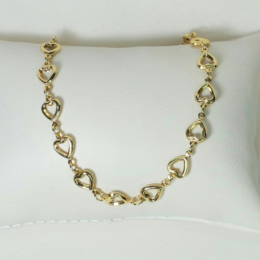 CHOCKER CORAÇÃO VAZADO