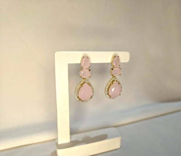 BRINCO GOTA CRAVEJADA ROSÉ - Imagem 3